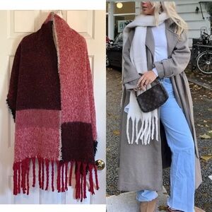 Steve Madden red/black/ivory fuzzy tassel blanket scarf 21” x 88”